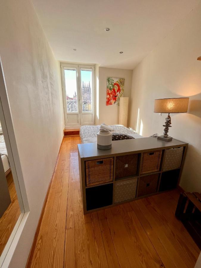 Atuaire Home Preciosa Vivienda Vistas A La Catedral Parking Incluido Burgo Eksteriør billede